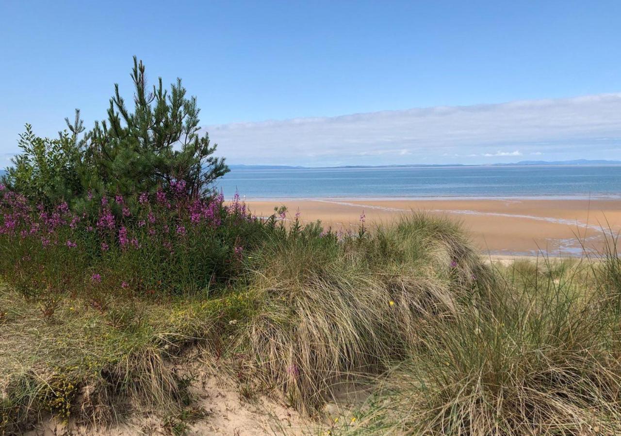 The Tower, Moray Firth Holiday Home Kinloss Εξωτερικό φωτογραφία